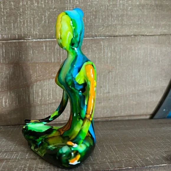 HANDCRAFTED Ceramic Painted Yoga Pose Figurines (Set of 2) - Picture 10 of 14
